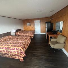 Pine Lodge Motel
